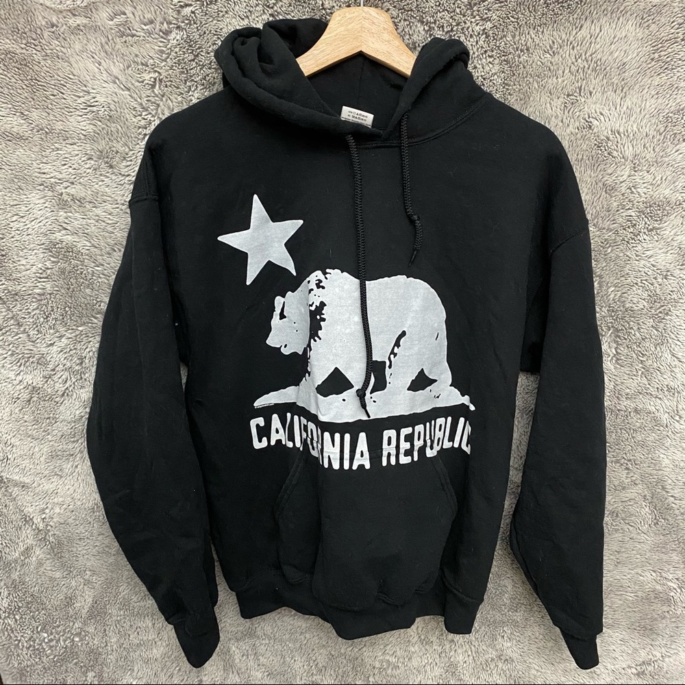 COPY - California Republic Graphic Hoodie